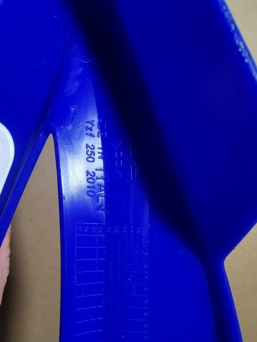 Yamaha yz 250 F osłona owiewka boczna przod lewa panel wypełnienie