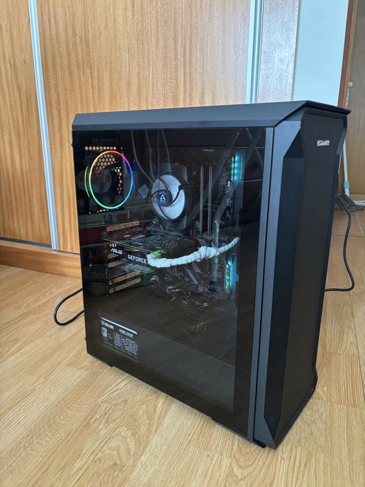 Computador Gaming RTX 2060 / RYZEN 7 / 16GB / Vai com chave Windows