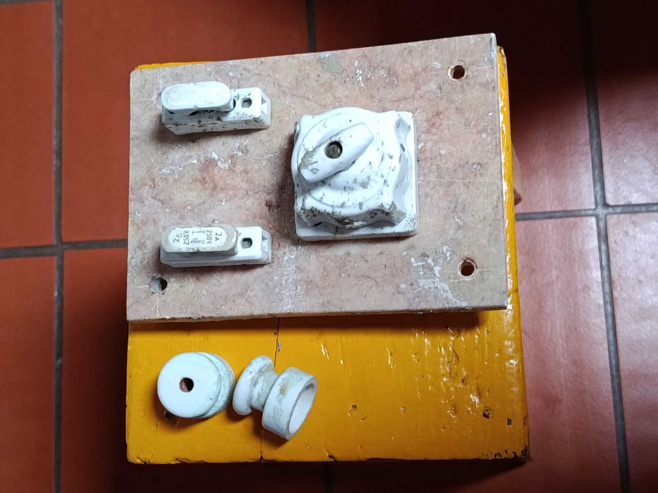 Quadro eletrico electrico muito antigo vintage coleccao retro marmore e ceramica