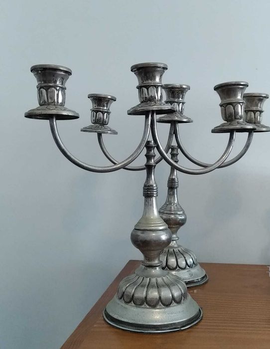 castiçais de casquinha