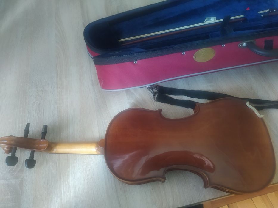 Продам Скрипку 4/4