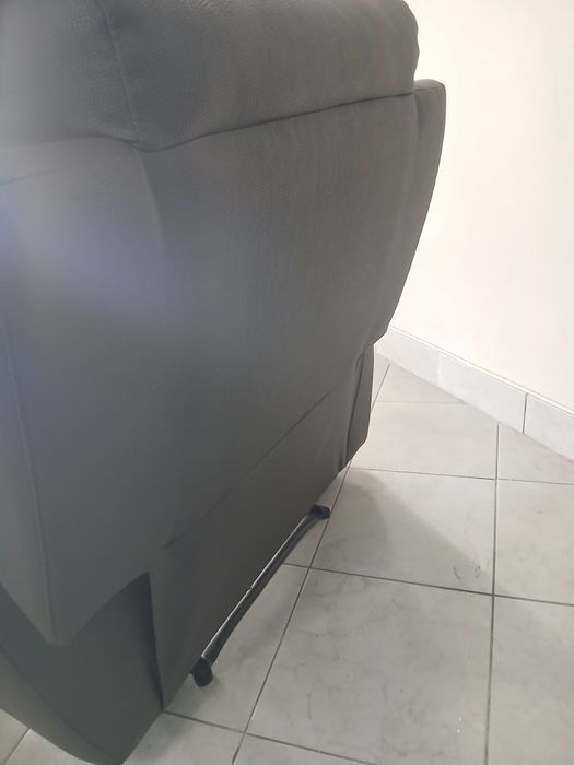 Poltrona com chaise long