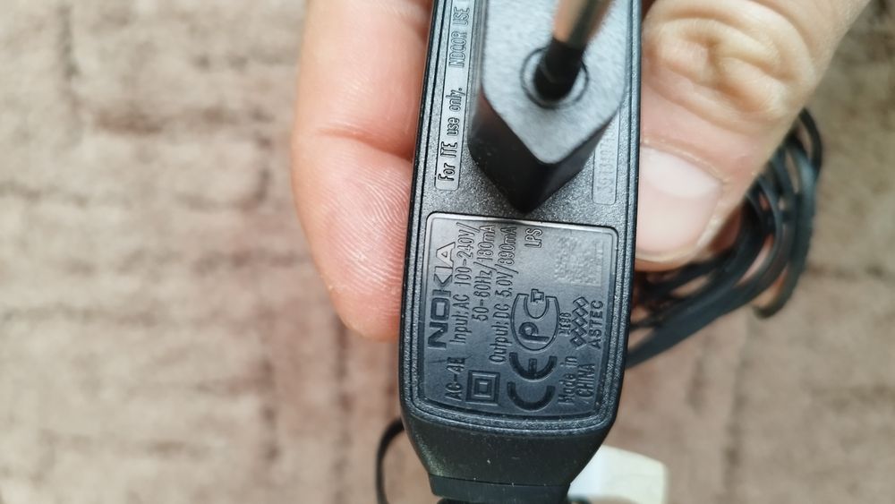 Zestaw zasilaczy transformator gniazda bezpieczników samochodowych