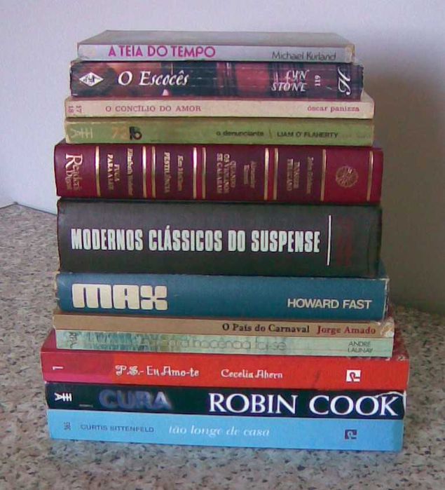 Lote com 70 livros - para desocupar - venda individual