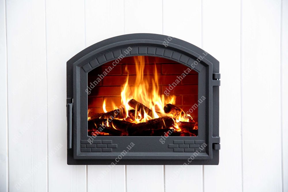 Дверцы чугунные для камина с термостойким стеклом 42х49см