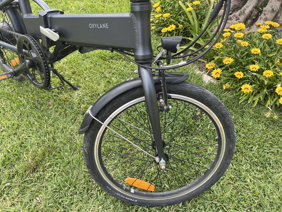 Bicicleta eléctrica dobrável