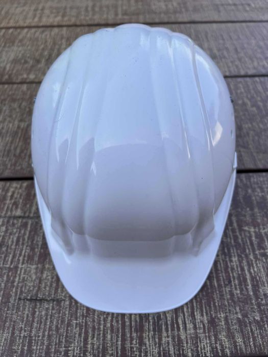 kask biały budowlany
