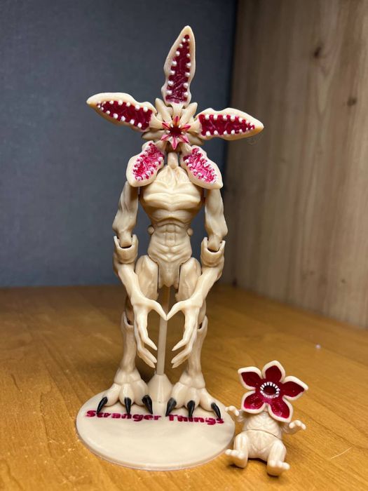 дивні дива , Очень странные дела , Demogorgon Демогоргон  з підставкою