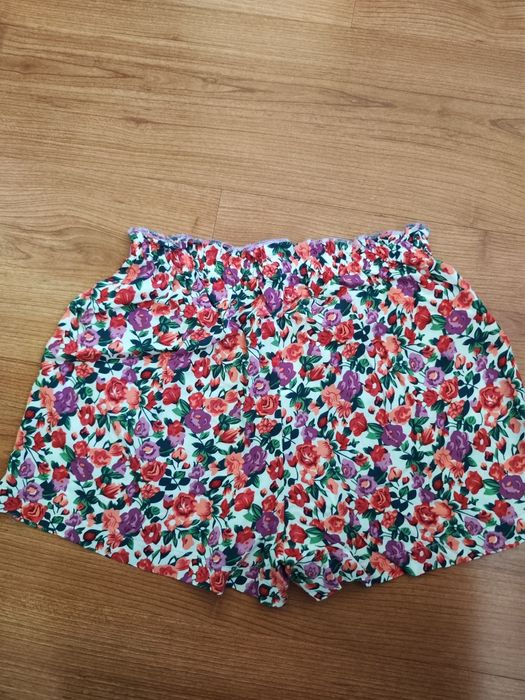 Calção floral menina