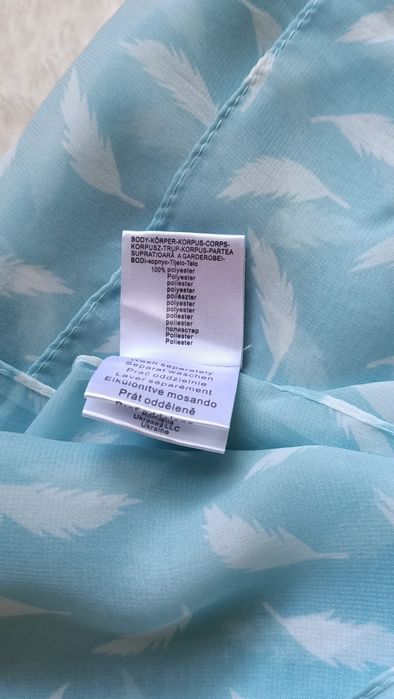 Szal damski wiosenny w liście