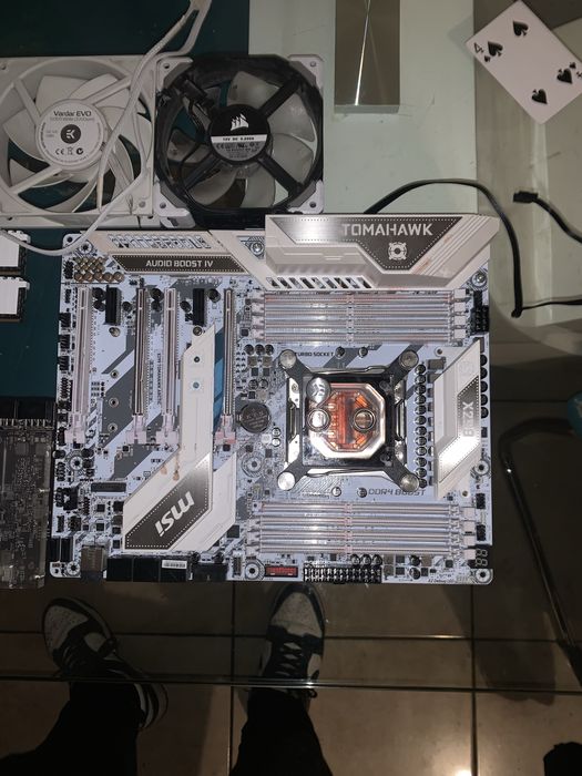 Vendo tudo ou troco64738332196482122