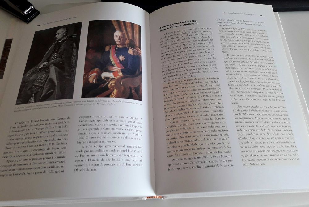 Livro Dois Séculos e Quatro Regimes de Memórias - STJ em Portugal