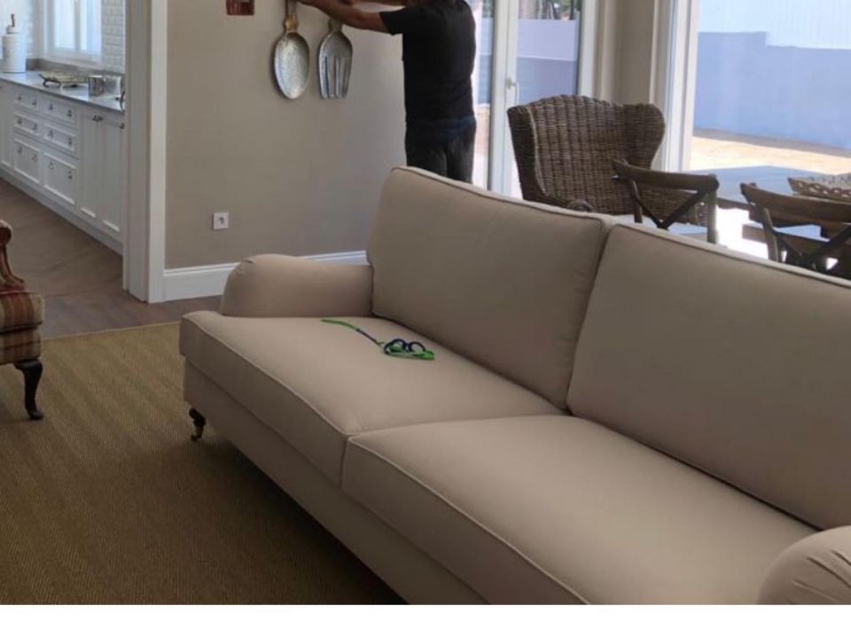 Sofa com 1.80m novo