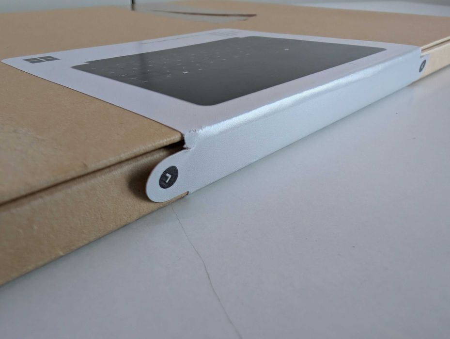 Teclado Microsoft Surface Pro 1905 ES (Selado)