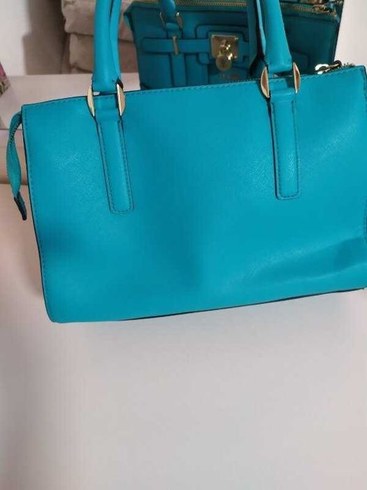 Guess greyson small satchel vg493005 бірюзова шкіряна сумка 30х22х9 см