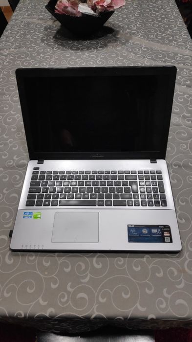 Asus K550C Intel Core i5-3337U CPU 1.80GHz64751567344515123