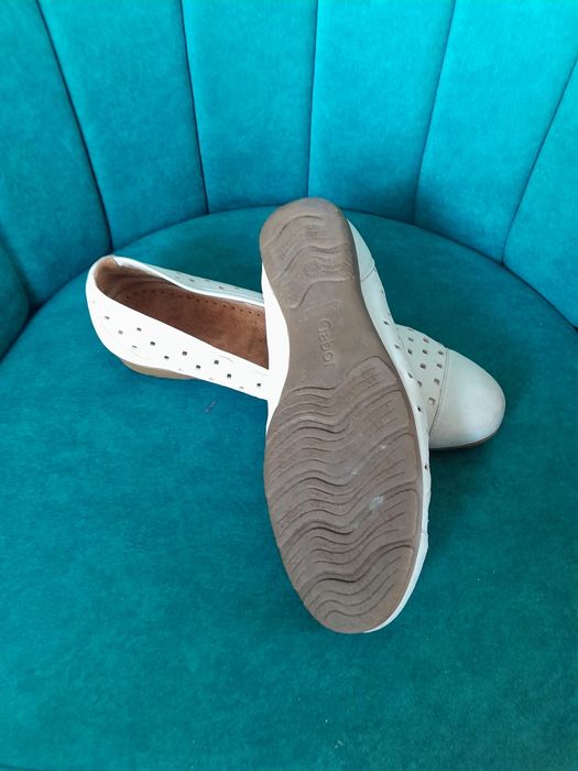 Ażurowe balerinki Gabor