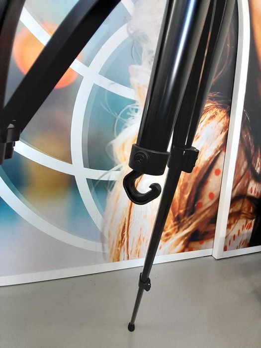 Tripé Novo e Profissional 1 Metro e 70 CM