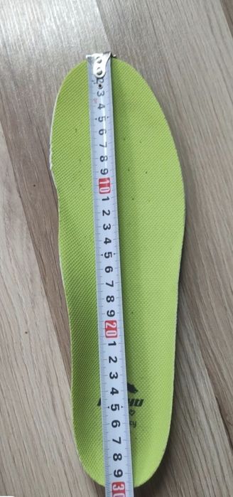 Кросівки Karhu 44.5 розмір