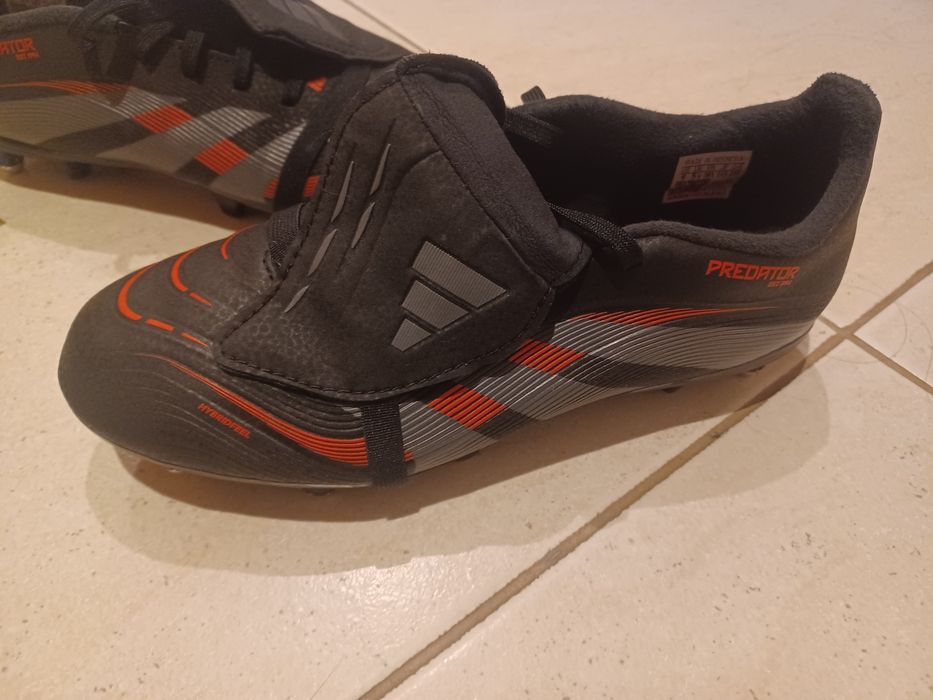 Chuteiras Adidas Predator como novas  38 2/3