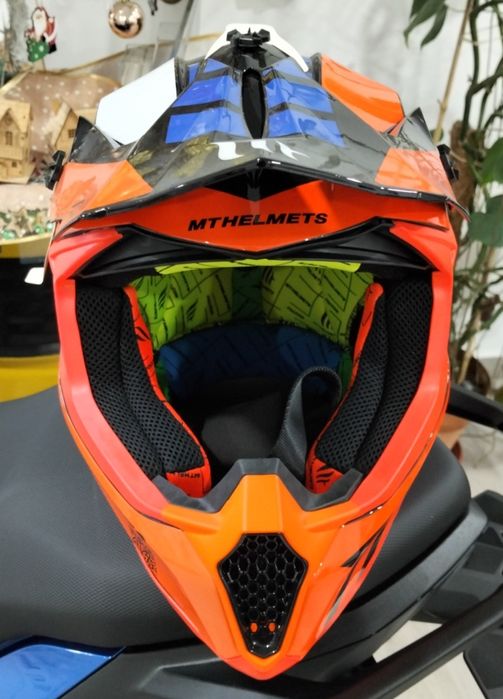 Capacetes off-road NOVOS