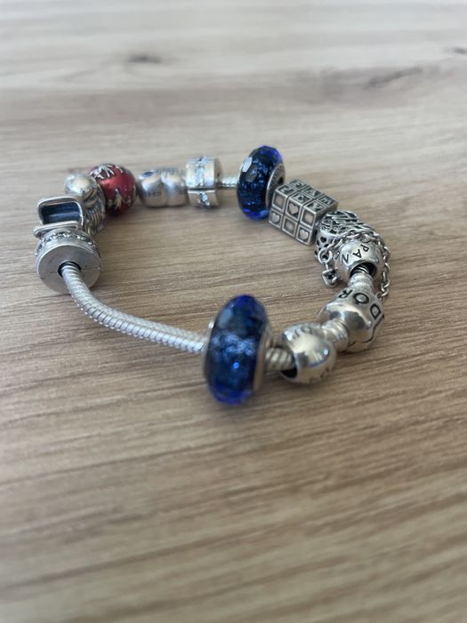 Bransoletka Pandora z 10 charms
