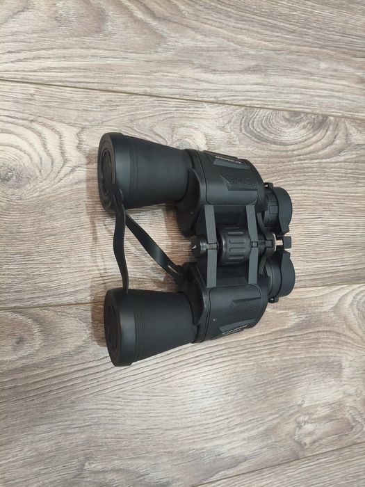 Бінокль  "Canon"