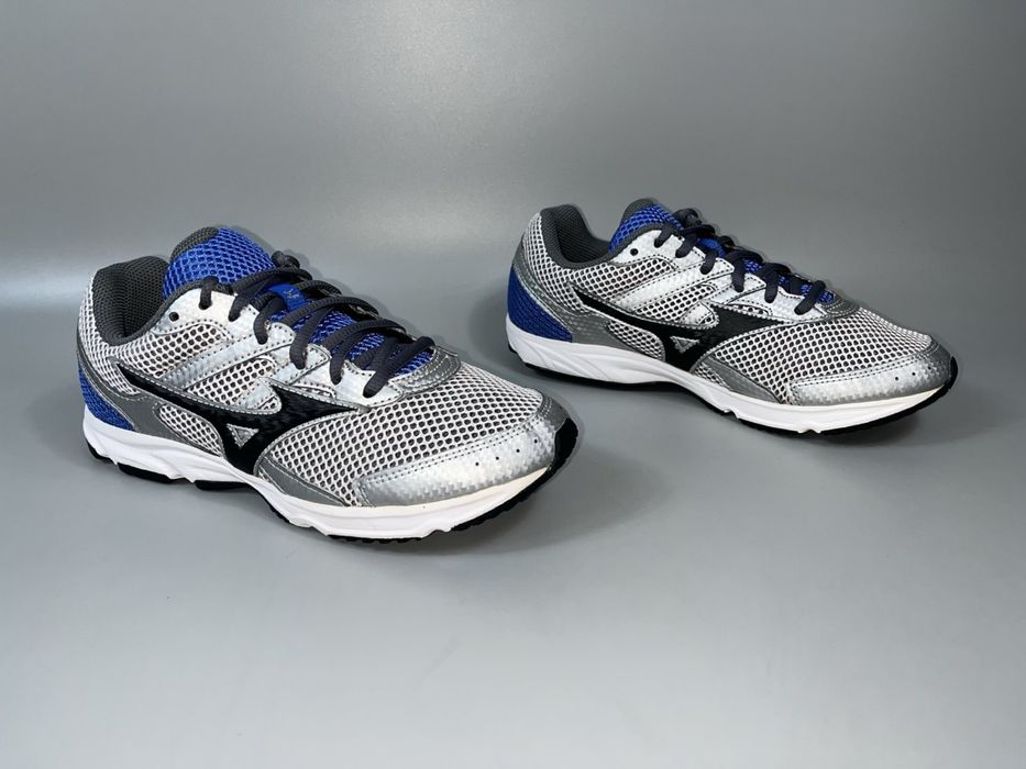Кросівки Mizuno 36.5 розмір (устілка 23 см)
