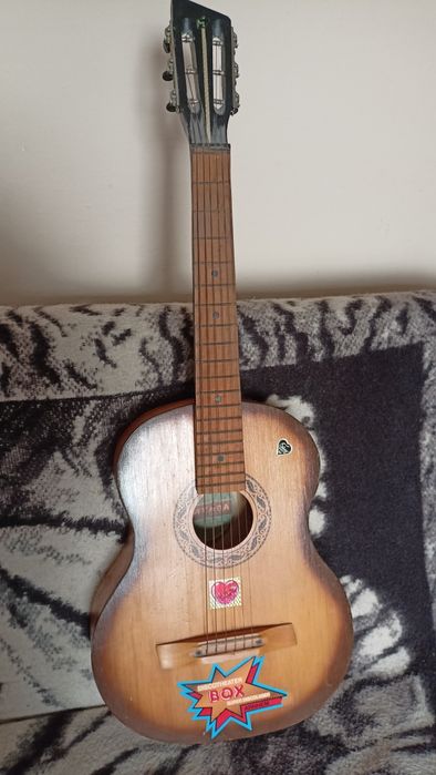 Gitara akustyczna