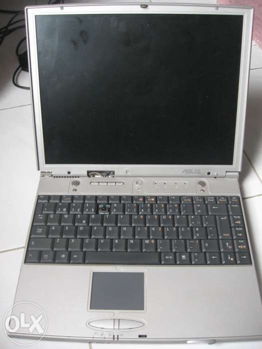 Portátil/ laptop asus m130064550698354562120