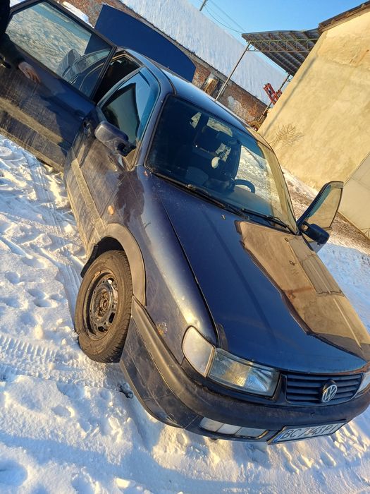 2100,  пасат Б4 газ-бенз