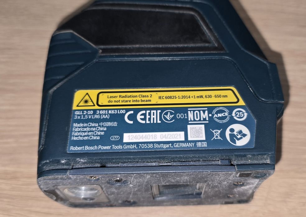 Laser krzyżowy Bosch GLL 2-10 Proffesional - wiazka czerwona