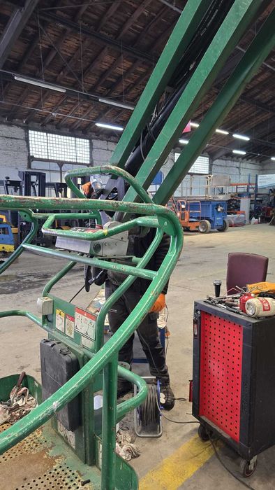 Serwis maszyn podnośników wózków ładowarek diagnostyka