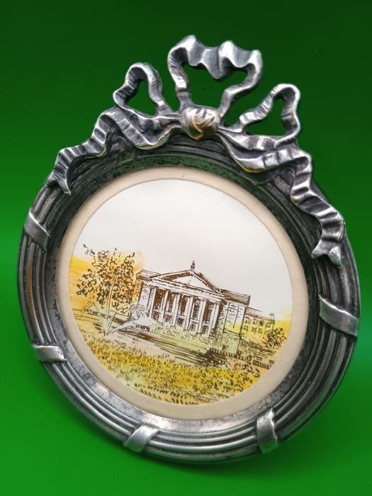 Zabytkowa ramka na zdjęcia