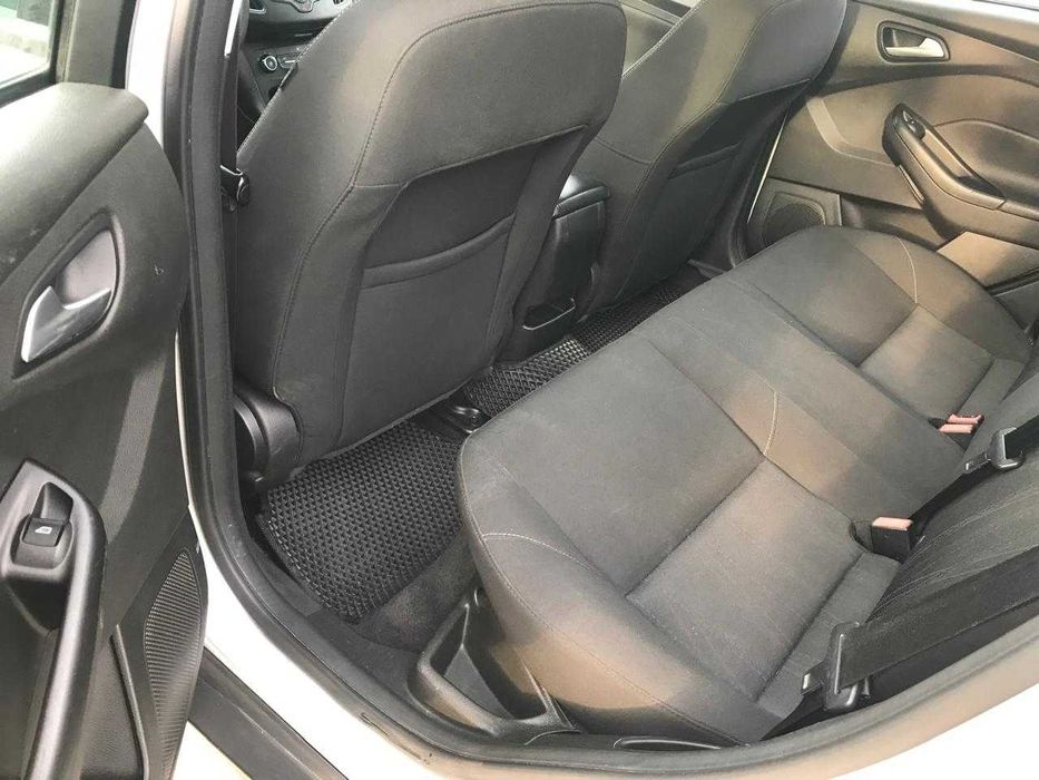 FORD FOCUS  2016 автомат