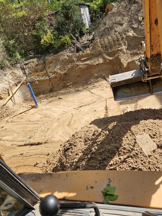 Uslugi koparko ładowarką