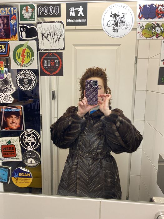 Futro naturalne teoretycznie z norki