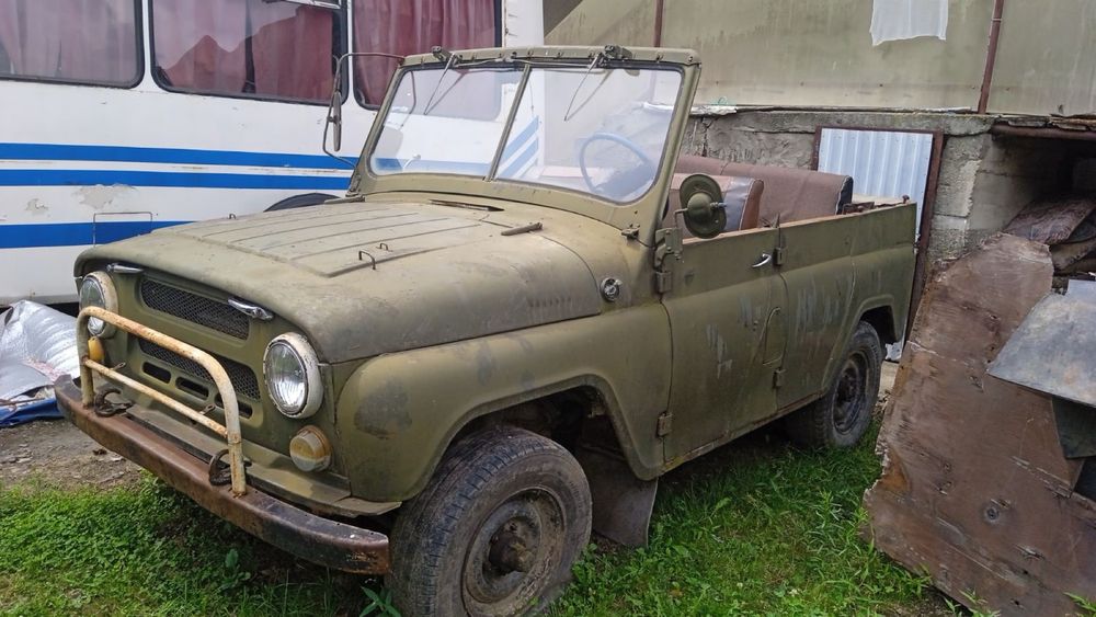 Продаю уаз дизель