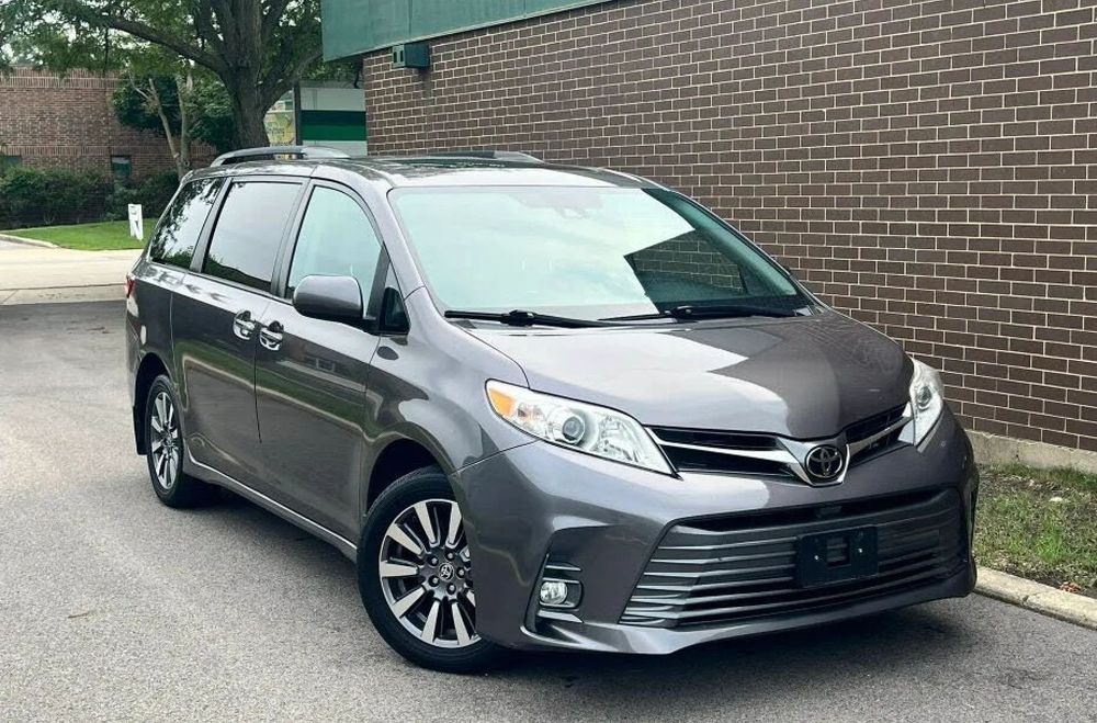 Toyota Sienna Toyota Sienna XLE 2020