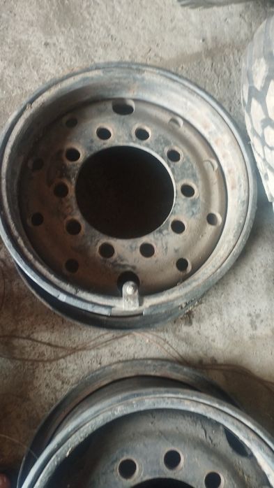 Диски колісні камаз 4310