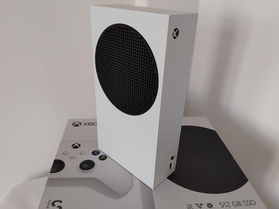 Xbox Series S Como Nova Sem / Com Comando