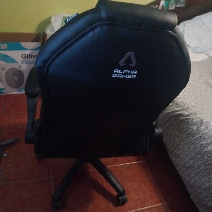 Cadeira alpha gamer bom estado pouco uso