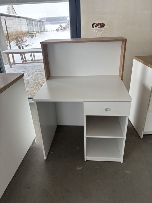 Lada recepcyjna recepcja nowa