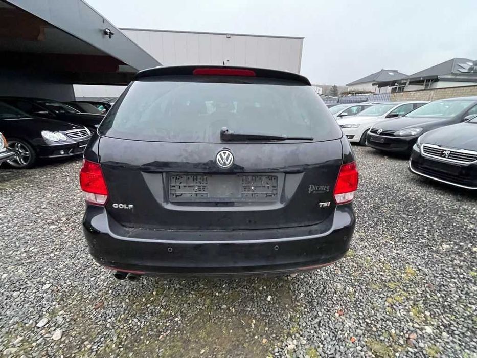 Бампер VOLKSWAGEN Golf 7 запчастини розборка шрот Волксваген гольф 7