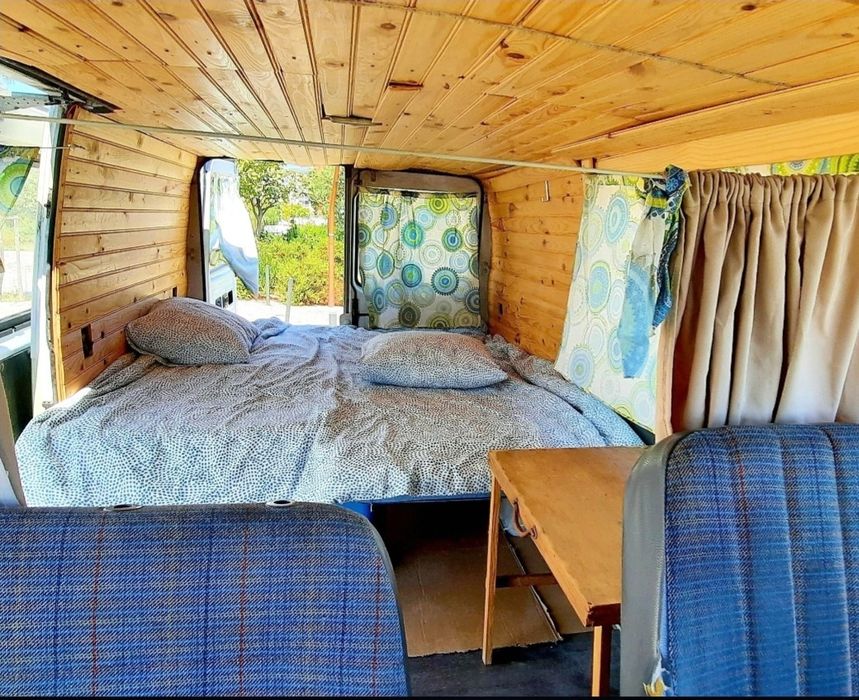 Mercedes 208d camper van 7 lugares