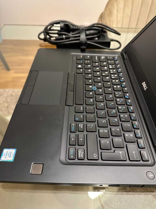 Portátil Dell Latitude 5480