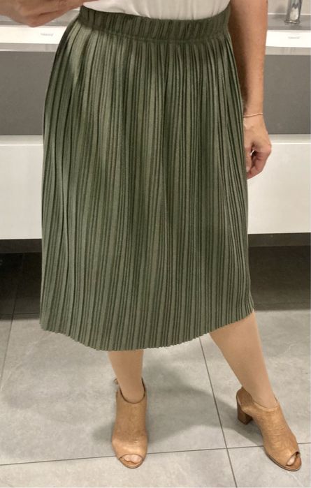 Plisowana spódnica khaki reserved rozm. 164 XS S
