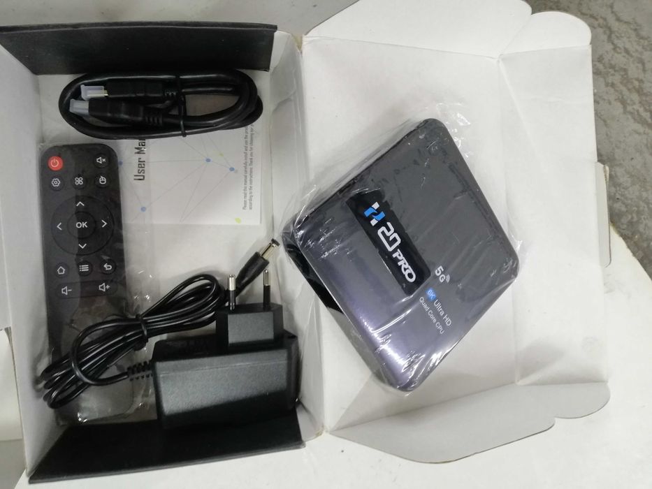 Приставка TV-BOX X98H 4/32 ГБ на Android 12 з пультом та підтримкою 5K