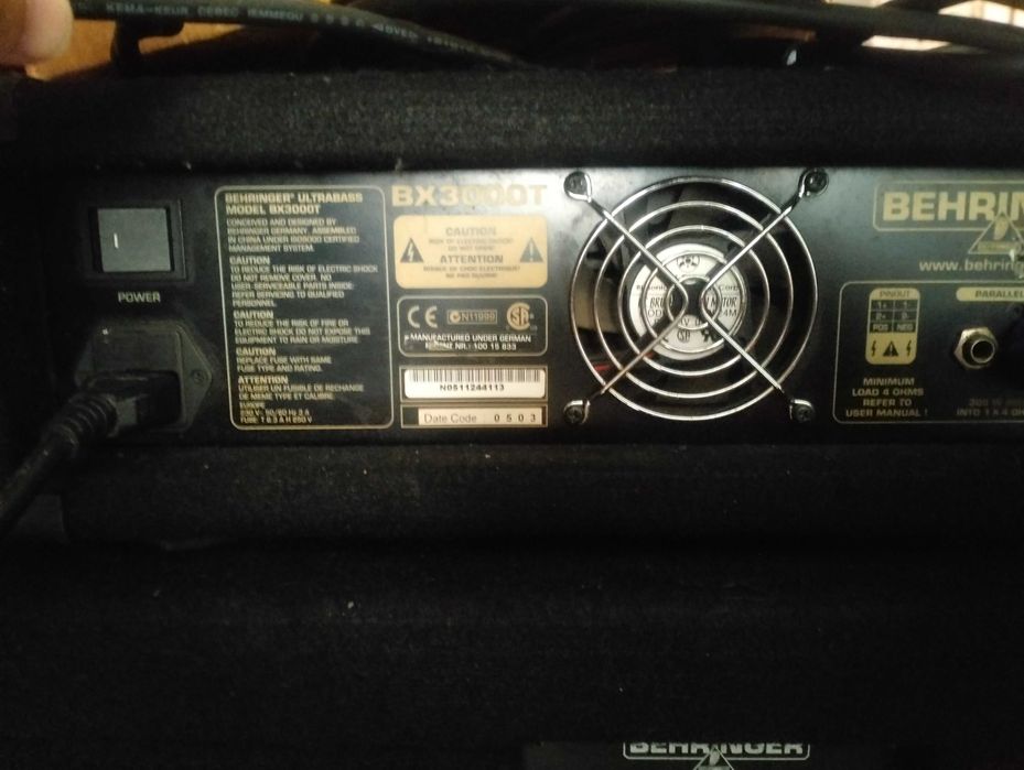 Amplificador baixo + coluna 500w