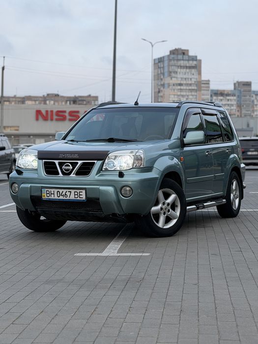 Nissan X-Trail/2.5 Автомат/Полный Привод/